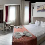 Nacre Residence