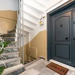 G&B Mansion