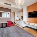 Lux Residence W Balcony 1 Min To Metro In Merter