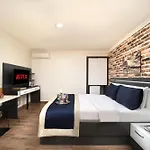 Istanbul Hotel & Suites