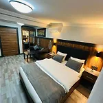La Serena Taxim Hotel
