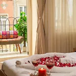 Taksim Nikea Suites 80