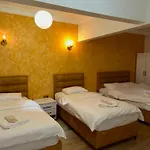 Avrasyaqueen Hotel
