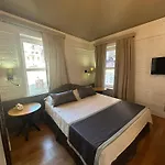 Istanbul Pino Verde