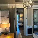 Istanbul Pino Verde