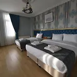 Golden Palace Sea View