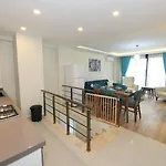 Uzay Suite 1