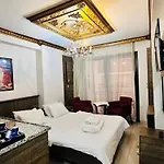 Borancik Suit Hotel