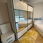 Stylish Flat-Eagle Eye For Istanbul