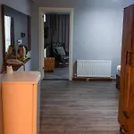 Liza Suit Hotel