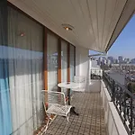 Mezzo Hotel