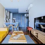 Flats And Rooms Near Taksim Square