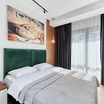 Pro Home Suites