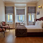 Ciragan\'S Omnia Hotel