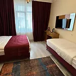 Golden Tulip Suite Apart