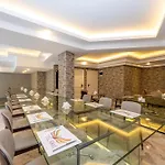 Hotel Ravi
