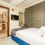 The Bostanci Otel