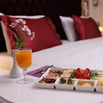 Marmara Deluxe Hotel