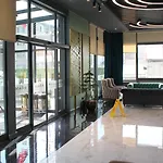 Aram Otel Business & Luxury