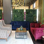 Aram Otel Business & Luxury