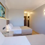 Grand Ant Hotel