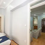 Taksim Suite-Ll