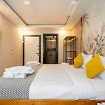 Sayeban Gold Hotel