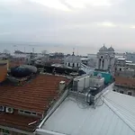Orient Hotel