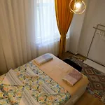 Taksim Pera House