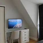 Garlon Residence