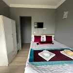 Happy Suite Boutique Hotel
