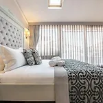 Louis Appartements Galata