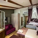Bonne Sante Hotel