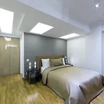The Place Suites By Cey