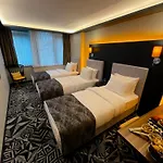 Weingart Istanbul