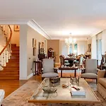 Istanbul Bogaz Manzarali Villa