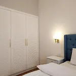 Verna Hotel