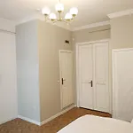 Verna Hotel