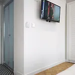 Verna Hotel