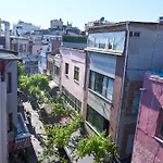 Pequena Casa Apart