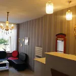 Omar Sultan Park Suites