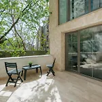Spacious Modern Flat With Balcony 5 Min To Taksim