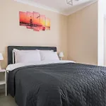 Cozy Flat 10 Min To Aqua Florya Mall In Bakirkoy