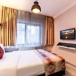 Hotels And Suites Platine