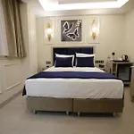 Omma Hotel