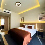 Dugi Hotel