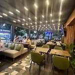 Star City Hotel