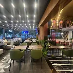 Star City Hotel