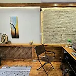 Mahzen Otel