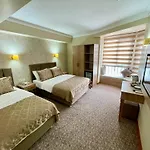 Sultan Hamit Hotel